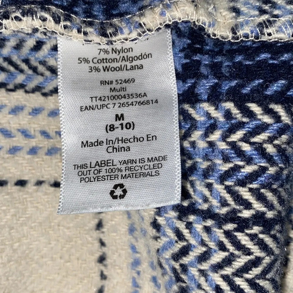 Time and Tru blue plaid shacket size medium with pockets - Picture 7 of 8